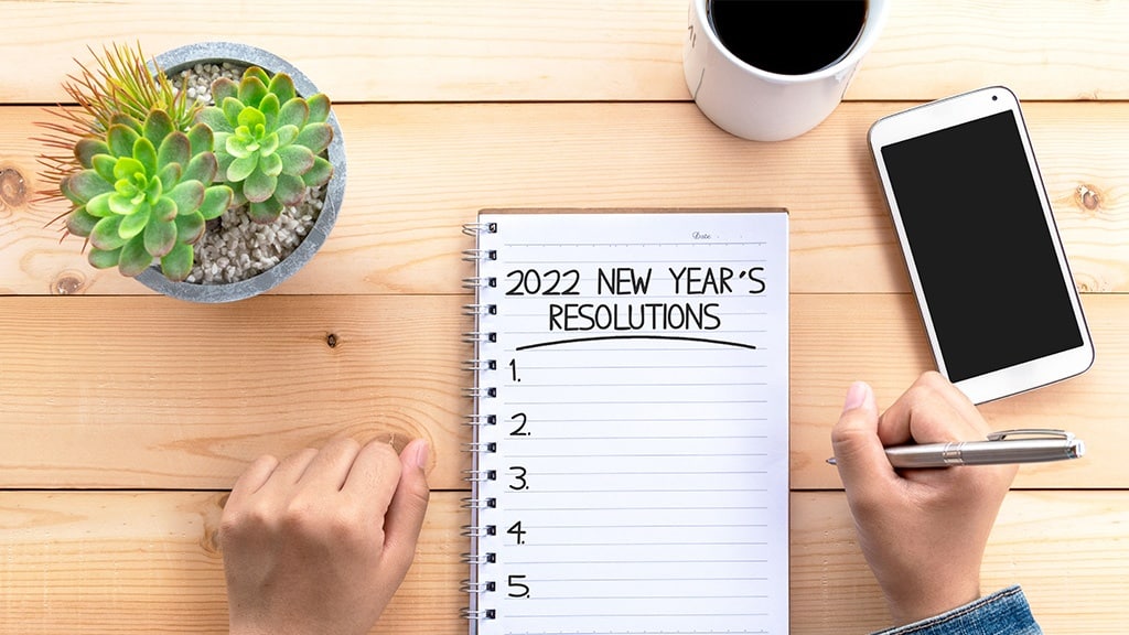 5 New Year’s Resolutions to Keep You Financially Fit in 2022